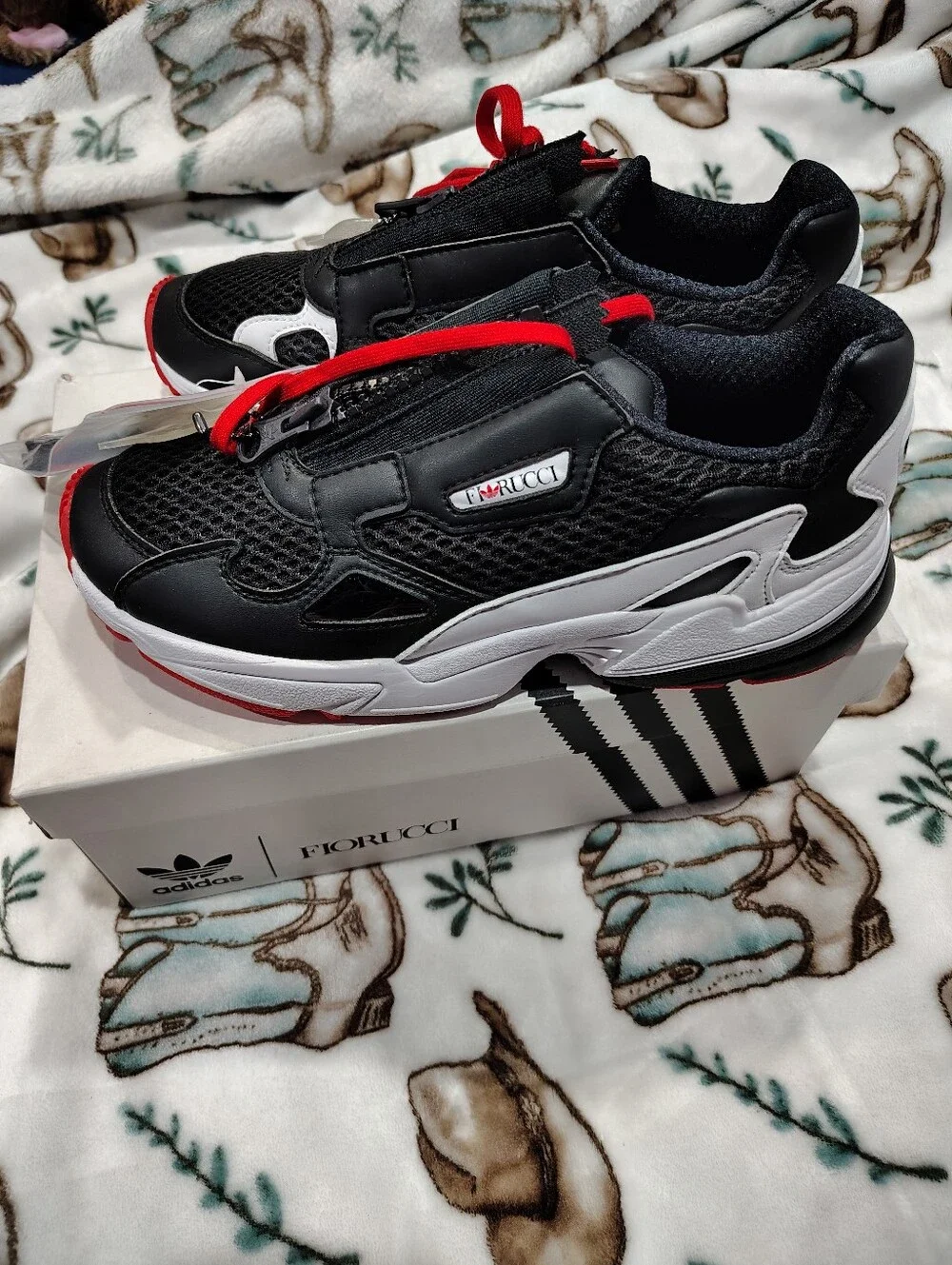 ADIDAS X FIORUCCI FALCON ZIP EF3644 WOMEN'S RUNNING SHOES BLACK RED